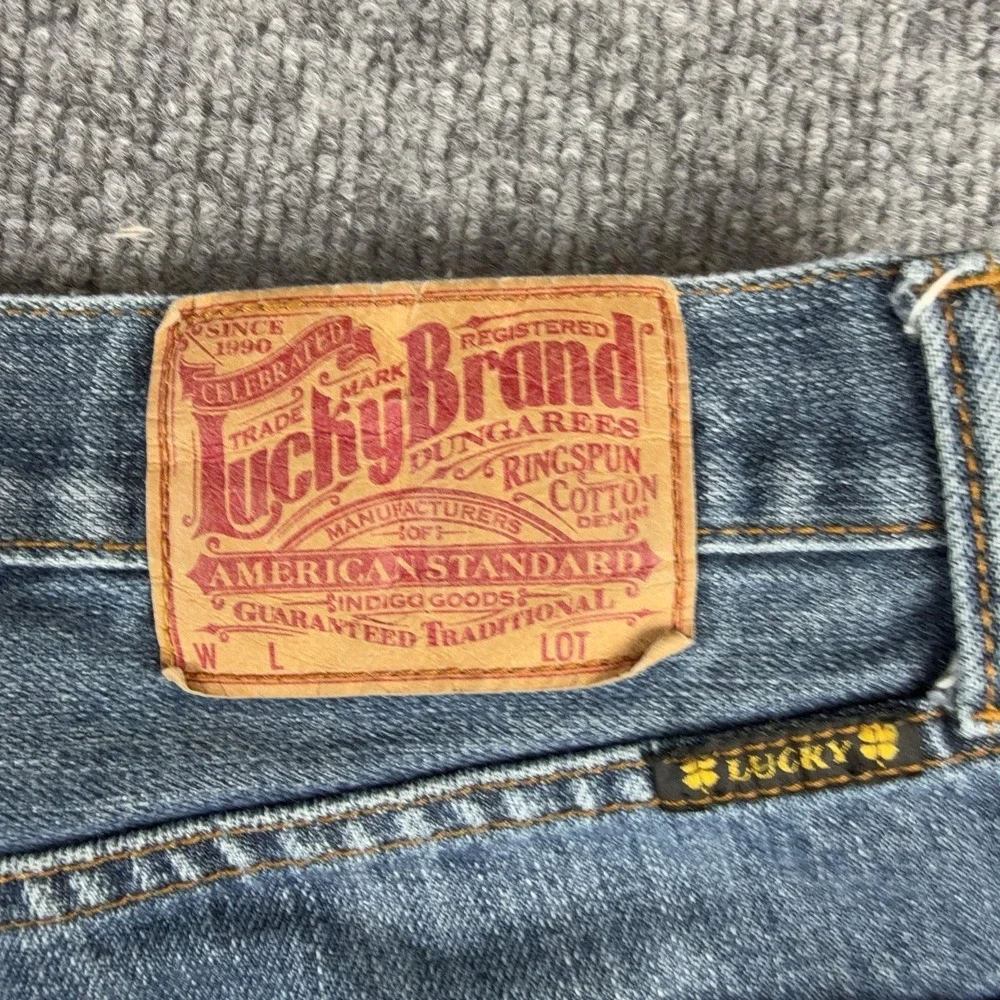 Lucky Brand Dungarees Jeans Mens 34x29 Blue Medium Wash Straight Denim Pants